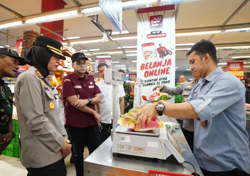 Wakil Wali Kota Sukabumi Cek Kualitas Beras di Supermarket dan Pasar, Ini Hasilnya
