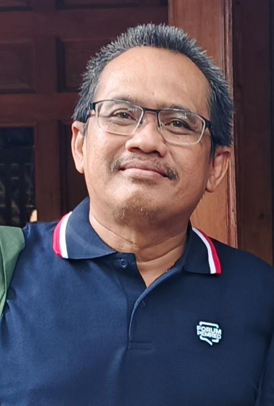 Mengapa Memilih Hendry Ch Bangun