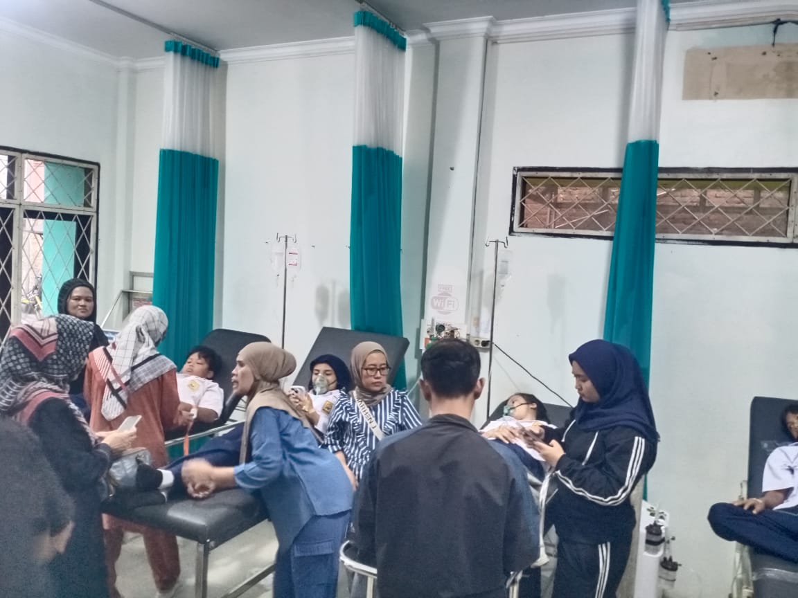 Puluhan Siswa di Kadungora Garut Kembali Keracunan Diduga MBG