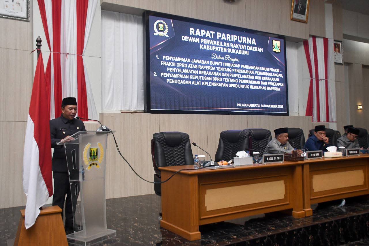 DPRD Kabupaten Sukabumi Gelar Paripurna dengan Agenda Penyampaian Jawaban Bupati Soal Pandangan Umum Fraksi