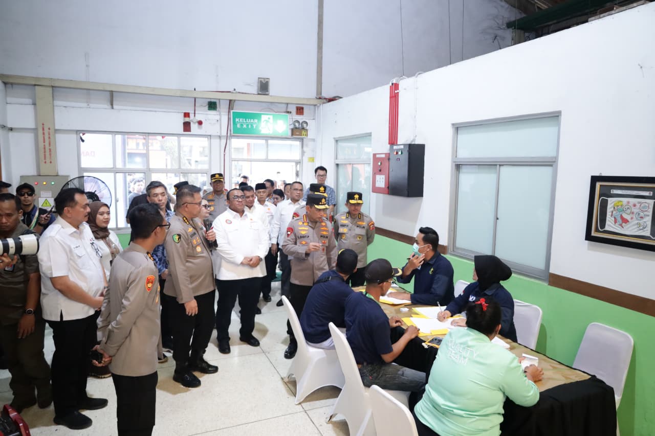 Bakti Sosial dan Donor Darah HUT ke-53 KSPSI, Kapolri Tegaskan Dukungan untuk Kesejahteraan Buruh