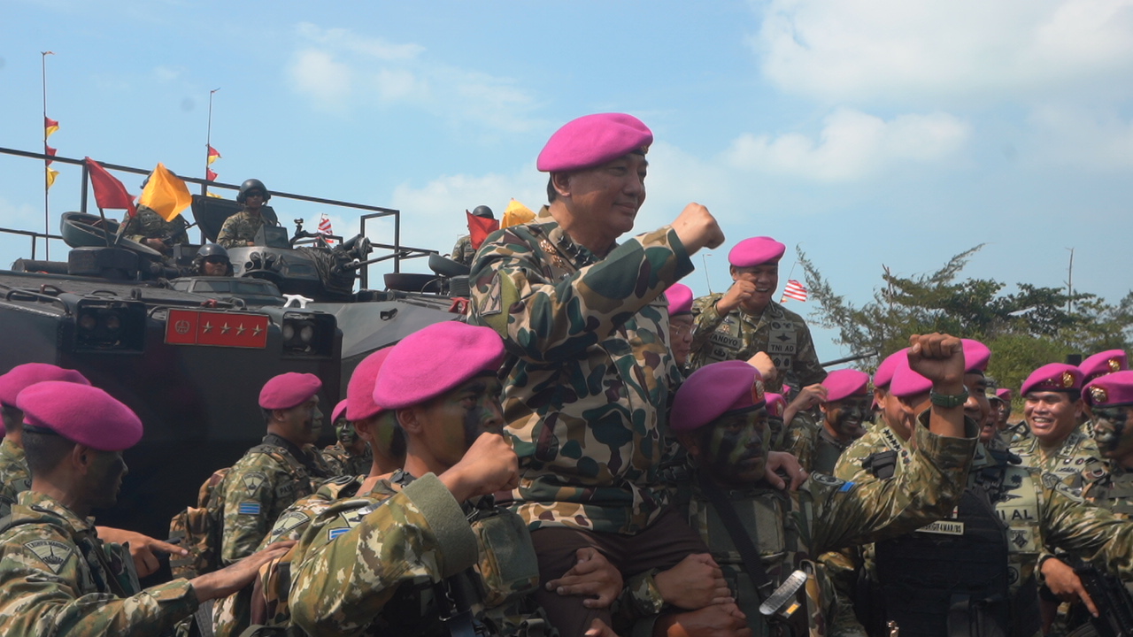 Dankodaeral IV Dampingi Menhan Tinjau Latihan Operasi TNI Terintegrasi 2026