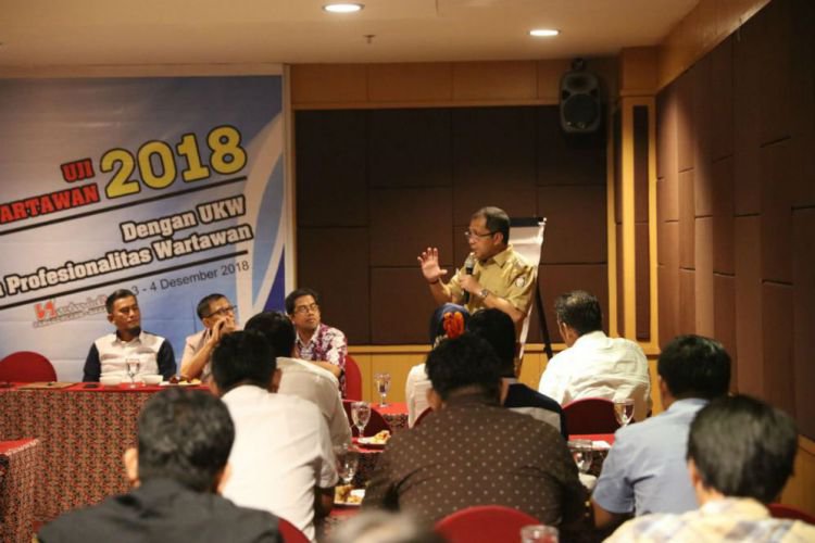 Wali Kota Makassar, Moh. Ramdhan 'Danny' Pomanto, ssat membuka UKW Sulses (Foto:merdeka)