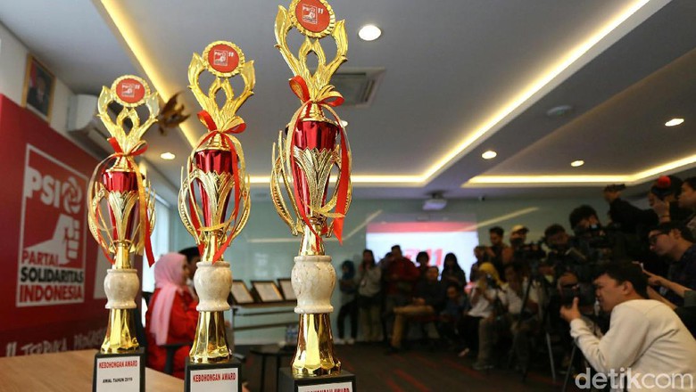 Foto: Kebohongan Award dari PSI (Foto:detikcom)