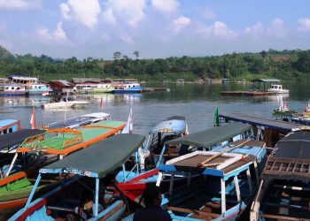 Perairan Jangari, Kabupaten Cianjur. Foto: dara.co.id/Purwanda
