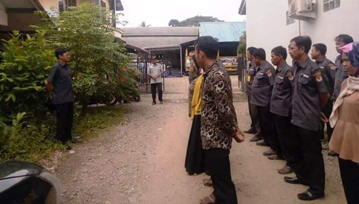 Apel petugas patroli politik uang. Foto: dara.co.id/Teguh