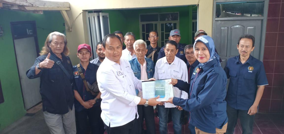 Pengurus PWI Jawa Barat kunjungi Sekretariat PWI Kabupaten Bandung Barat (Foto: Istimewa)