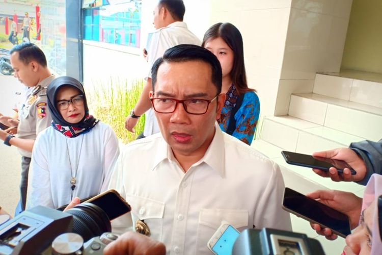 Gubernu Jawa Barat, Ridwan Kamil (Foto: kompas.com)