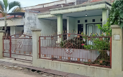 Rumah salah seorang petinggi Sunda Empire, Nasri Bank di Perumahan Kopo Permai 1, Kecamatan Margahayu, Kabupaten Bandung, Jawa Barat, nampak sepi aktivitas (Foto: Mohammad Zein/dara.co.id)