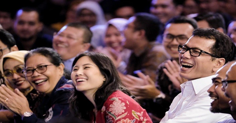 
Menparekraf Wishnutama dan Wamenparekraf Angela Tanoesoedibjo saat acara “Ngobrol Bareng Yuk” di Balairung Soesilo Soedarman, Kantor Kemenparekraf (Foto : Kemenparekraf/inews.id)
