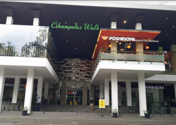 Sejumlah Mall di Kota Bandung, seperti Ciwalk, Paris Van Java, dan Istana Plaza, mulai hari ini ditutup sementara. Penutupan dilakukan untuk memutus rantai sebaran virus corona. (Foto: Ardian Resco/dara.co.id)
