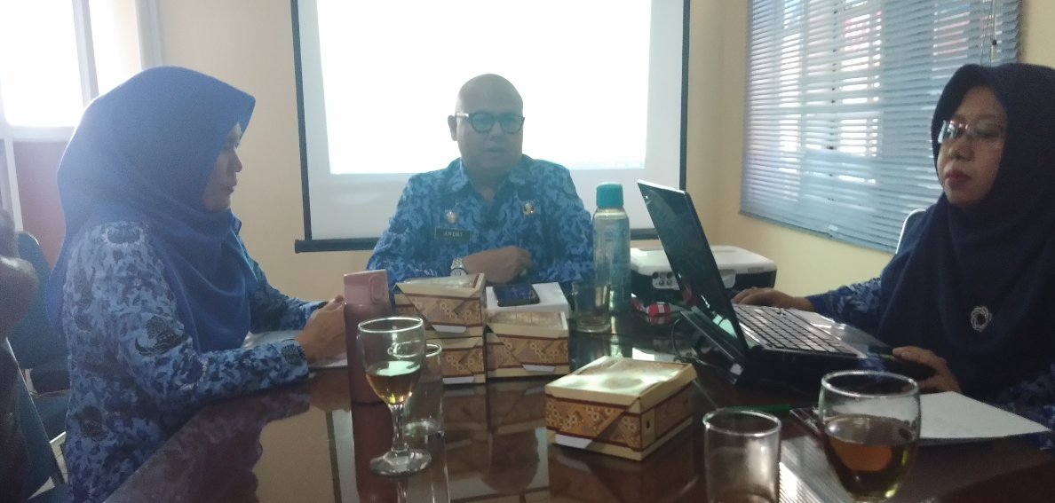 DKP3 Kota Sukabumi, rapat evaluasi antispasi kelangkaan ketahanan pangan efek wabah virus corona (Foto: Riri/dara.co.id)