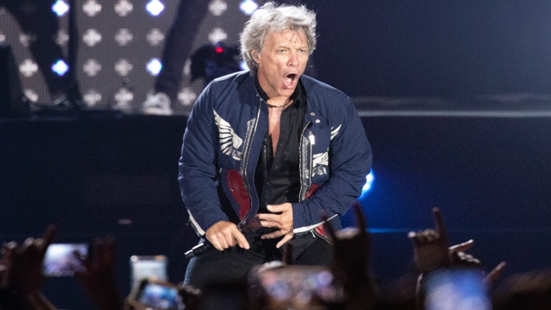 Jon Bon Jovi merilis lagu “Do What You Can” di masa karantina karena Covid-19. (Foto: istimewa).