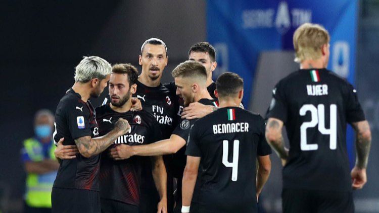 Para pemain AC Milan. (Foto: Matteo Ciambelli/NurPhoto via Getty Images)