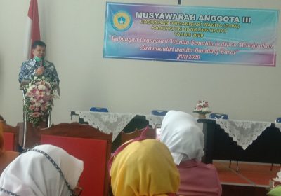 Bupati Bandung Barat, Aa Umbara Sutisna saat membuka Musyawarah GOW III, di Ruang PKK KBB, Gedung Utama Komplek Perkantoran Pemda KBB, Ngamprah, Rabu (29/7/2020). (Foto: Heni Suhaeni/dara.co.id)