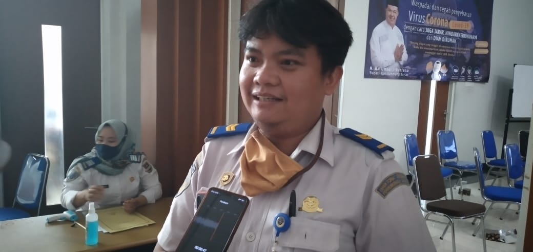 Staf Balai Pengelola Transportasi Darat (BPTD) Kementerian Perhubungan RI (Foto: Heni Suhaeni/dara.co.id)