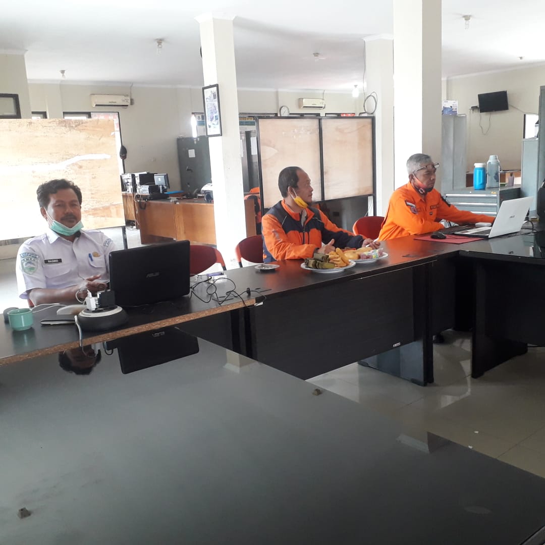 BPBD Garut bersama Badan Meteorologi, Klimatologi, dan Geofisika (BMKG) menggelar gladi ruang (TTX), di Garut (Foto: Istimewa)