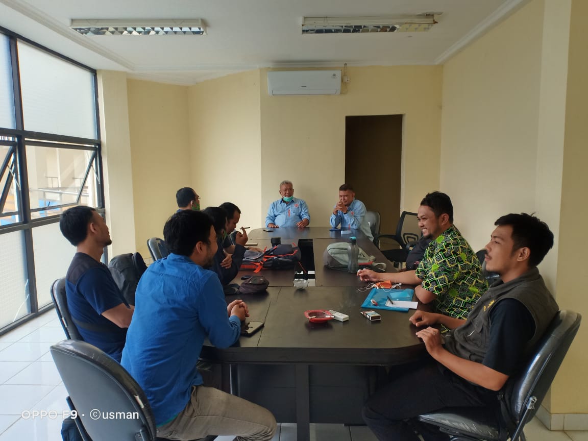 Pemuda Persis Kabupaten Bandung saat audensi dengan KONI Kabupaten Bandung (Foto: Istimewa)