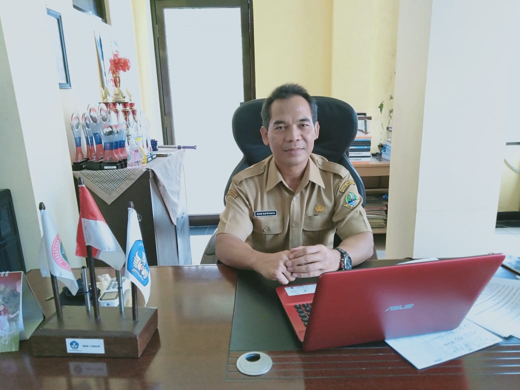 Ketua Musyawarah Kerja Kepala Sekolah (MKKS) SMA Kabupaten Cianjur, Agam Supriyatna