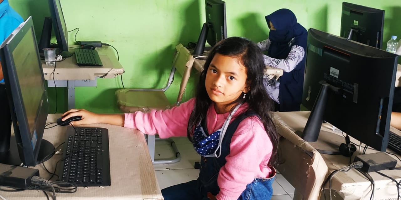 Adinda, atlet junior putri yang berhasil meraih medali emas (Foto: Istimewa)
