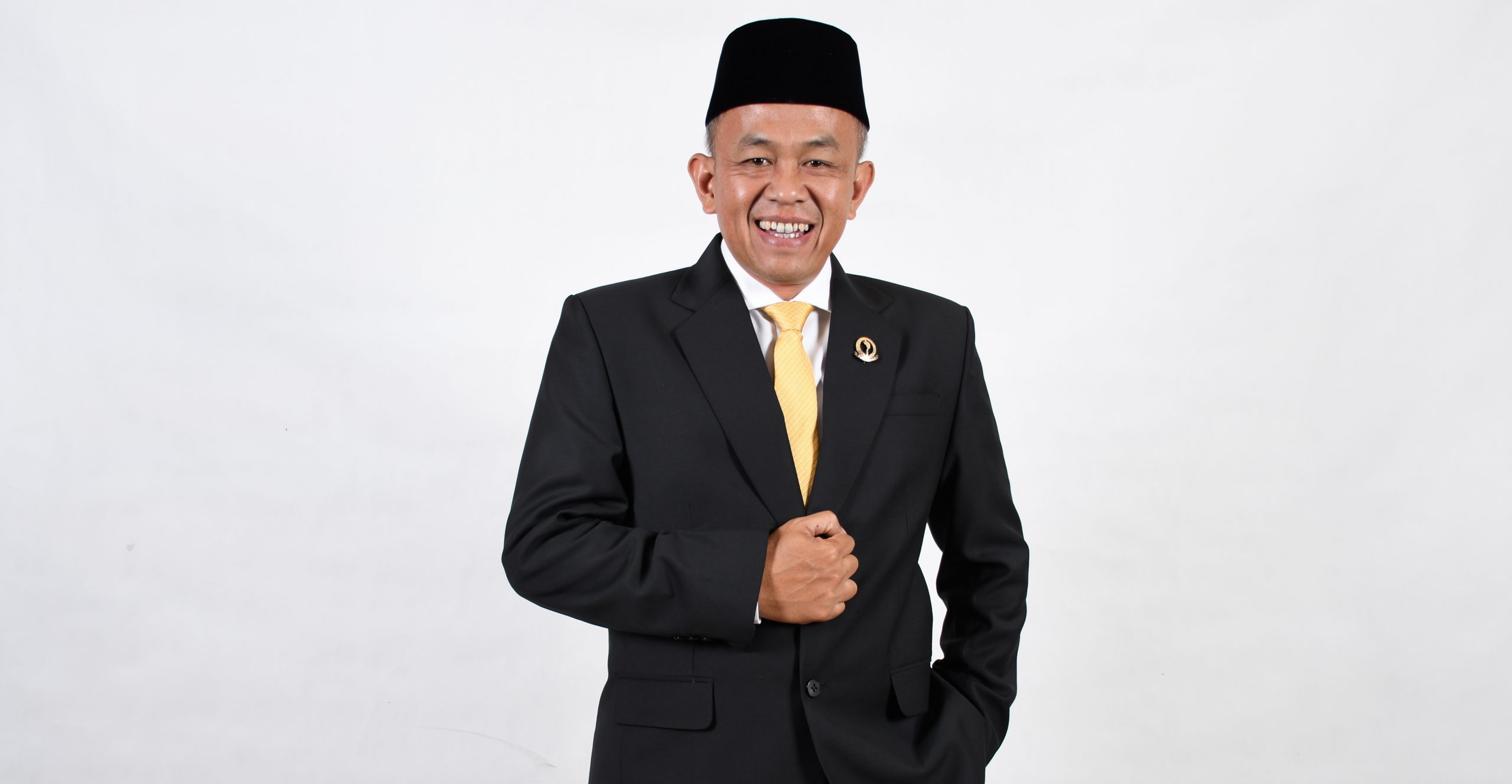 Drs. H. Ade Barkah Surahman, M.Si (Wakil Ketua DPRD Jabar)