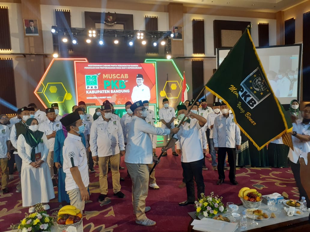 Dadang Supriatna akhirnya terpilih sebagai Ketua DPC PKB Kabupaten Bandung masa bakti 2021-2026, dalam Muscab PKB Kabupaten Bandung yang digelar di Hotel Sunshine, Soreang, Kabupaten Bandung, Minggu (7/3/2021).(Foto : ist)
