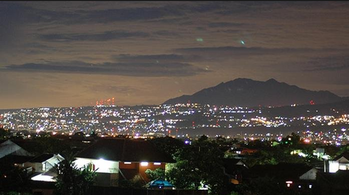 Ilustrasi Kota Bandung yang dingin (Foto: Tribunnews)