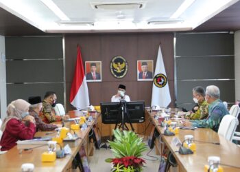 Rapat Koordinasi Tingkat Menteri tentang Hari Libur Nasional dan Cuti Bersama Tahun 2022, Rabu (22/09/2021). (Foto: Humas Kemenko PMK)