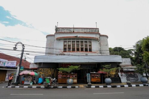 Inilah Enam Bioskop Tempo Dulu yang Popular di Kota Bandung â€“ dara.co.id