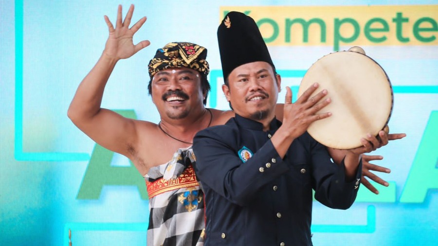 Semangat toleransi beragama dalam Kesenian Burcek yang berasal dari Kabupaten Karangasem (Foto: Kemenag)