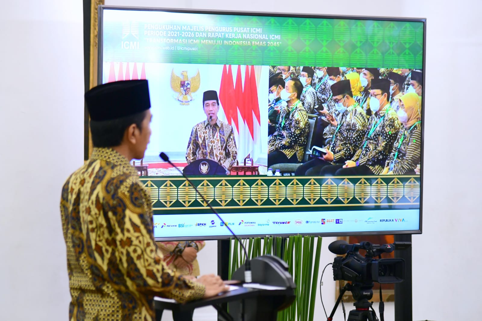 Presiden Jokowi pada Pembukaan Rakernas ICMI Tahun 2022, dari Istana Kepresidenan Bogor, Jawa Barat, Sabtu, (29/01/2022). (Foto: BPMI Setpres/Muchlis Jr)
