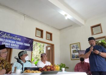 Pertemuan Rizal Ramli dan sejumlah tokoh Jawa Barat, di kawasan Dago, Kota Bandung (Foto: dok. IST /galamedianews)