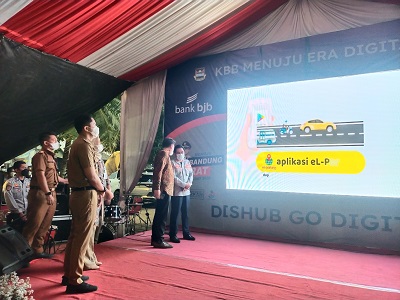 Hengky Kurniawan saat  Launching Aplikasi El-Parking (Foto: Istimewa)