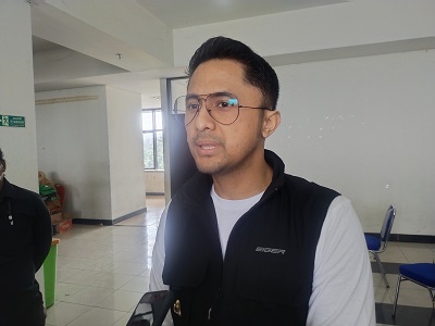 
Pelaksana Tugas (Plt) Bupati Bandung Barat Hengky Kurniawan (Foto: Dok/dara.co.id)
