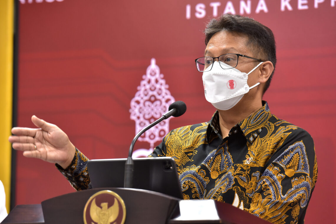 Menkes Budi G. Sadikin memberikan keterangan pers, di Kantor Presiden, Jakarta, Senin (09/05/2022). (Foto: Humas Setkab/Agung)