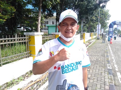 
Kepala Dinas Lingkungan Hidup Kabupaten Bandung, Asep Kusumah (Foto: dara.co.id)
