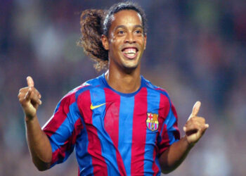 Bintang sepakbola dunia Ronaldinho (Foto: The Sun/iNews)