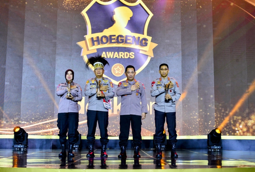 Kapolri menghadiri acara Hoegeng Awards 2022 di Gedung The Tribrata. (Foto: PMJ News)