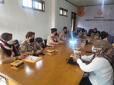  Kwartir Cabang (Kwarcab) Gerakan Pramuka Kabupaten Bandung Barat (KBB) melaksanakanrapat koordinasi antar Saka Kwarcab Pramuka KBB, Rabu (27/7/2022).(Foto: heny/dara.co.id)
