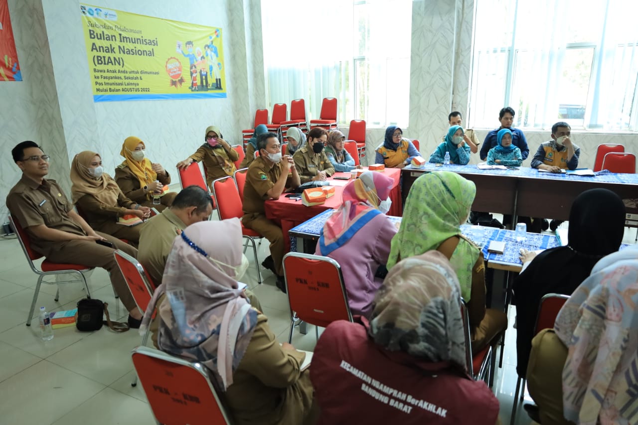 Pokjanal Posyandu KBB pada saat persiapan mengikuti Lomba Posyandu Tingkat Jabar tahun 2022 (Foto: Istimewa)