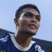 Pelatih baru Persib Luis Milla mempercayakan ban kaptem tim kepada Rachmat Irianto (Foto: persib.co.id)