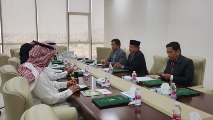 Rapat Tim KUH KJRI Jeddah dengan Kementerian Haji dan Umrah Saudi, bahas penyelenggaraan umrah (Foto: Kemenag)
