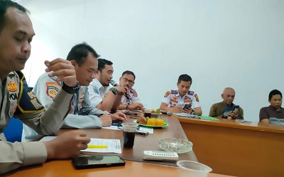 Ketua Organda saat melakukan rapat koordinasi dengan Dishub Kabupaten Sukabumi, Senin (5/9/2022). (Foto: dian/dara.co.id)