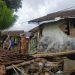 Salah satu rumah di Kabupaten Sukabumi hancur akibat gempa berkekuatan 5,6 magnitudo di Cianjur (Foto: Istimewa)