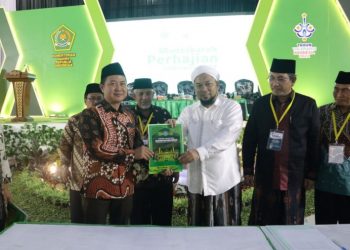 Penyampaian rekomendasi Mudzakarah Perhajian Indonesia 2022 (Foto: kemenag)