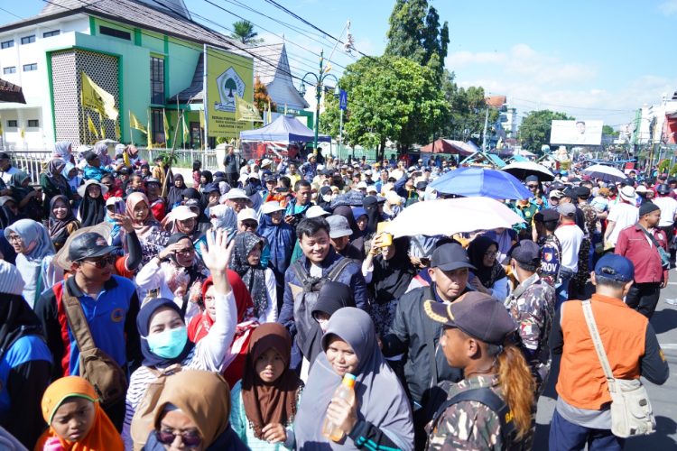 Kemeriahan Peringatan Hari Amal Bhakti ke-77 Kemenag RI tingkat Provinsi Jawa Barat yang dilaksanakan di Kabupaten Garut, Sabtu (7/1/2023)(Foto: Istimewa)