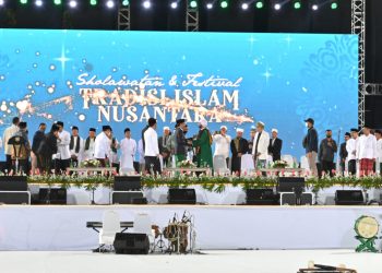Presiden Jokowi hadiri Festival Tradisi Islam Nusantara, di Banyuwangi, Jawa Timur, Senin (09/01/2023) malam. (Foto: Humas Setkab/Oji)