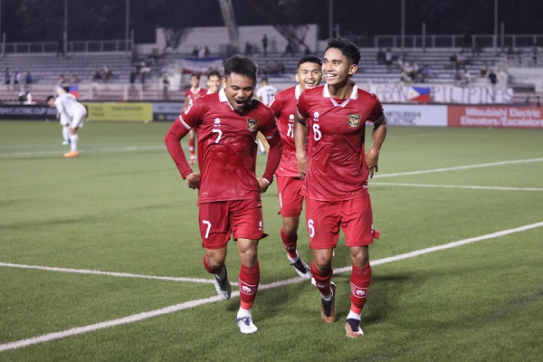 Timnas Indonesia memastikan lolos semi final Piala AFF 2022. Tiket itu diraih setelah mengalahkan mengalahkan Filipina dengan skor 2-1 pada laga pamungkas Grup A Piala AFF 2022 di Rizal Memorial Stadium, Manila, Senin (2/1/2023). (Foto: PSSI)