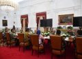 Presiden Jokowi saat menerima kedatangan anggota Dewan Pers periode 2022-2025 di Istana Merdeka, Jakarta, Senin (06/02/2023). (Foto: BPMI Setpres/Rusman)