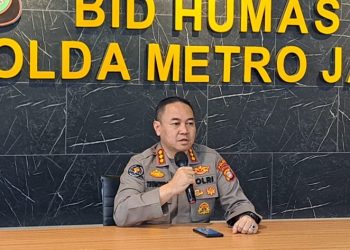 abid Humas Polda Metro Jaya Kombes Pol Trunoyudo Wisnu Andiko saat memberikan keterangan pers. (Foto: PMJ News/Fajar)